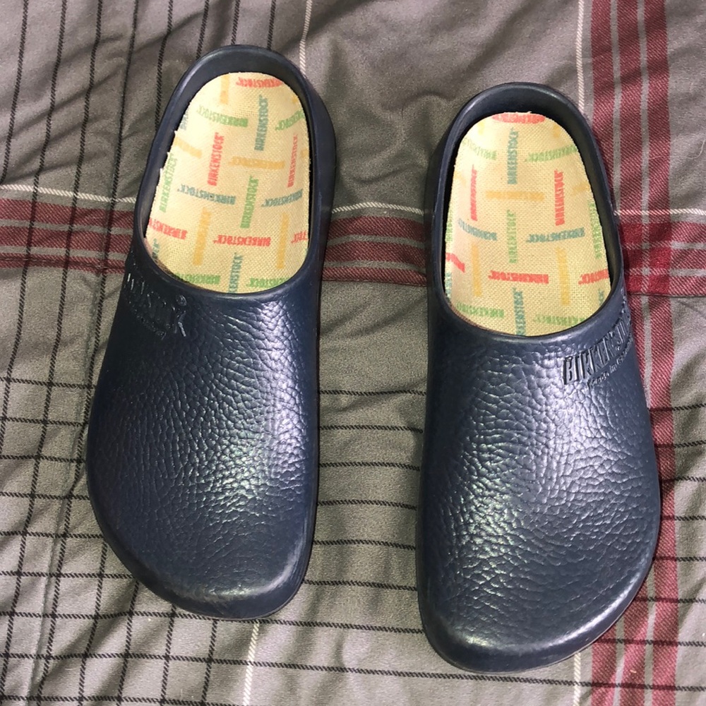 BIRKENSTOCK RUBBER navy blue clogs with in soles size L-11 M-9